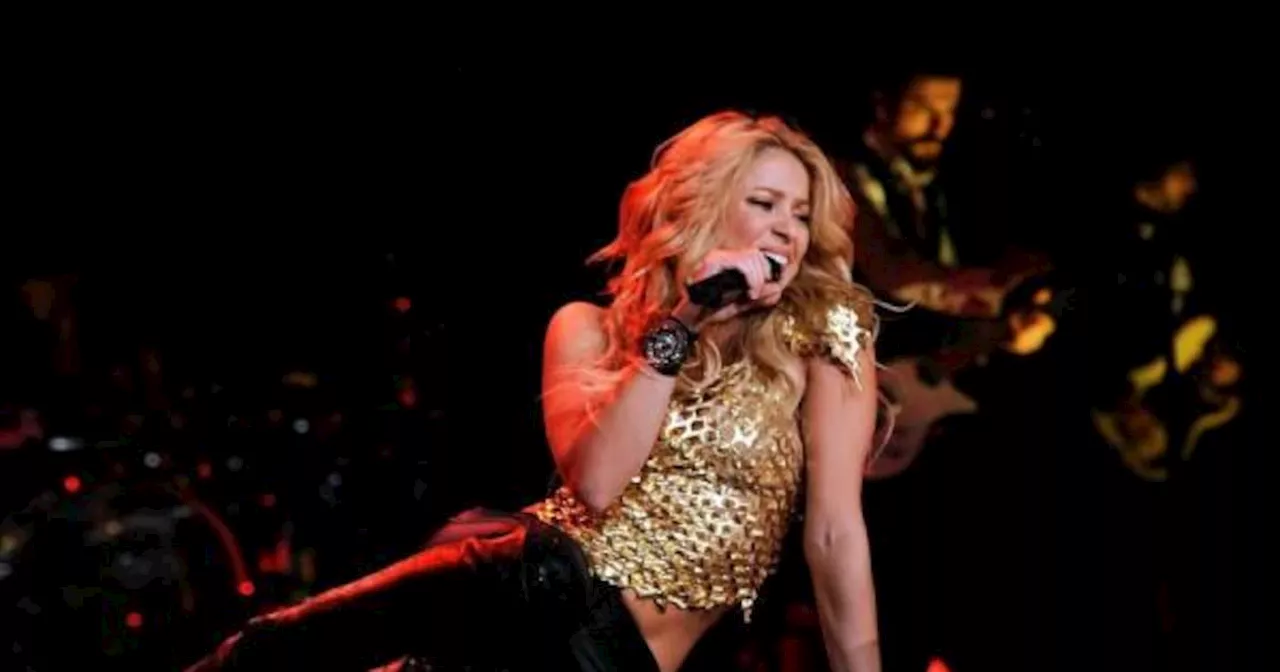 Shakira se Presenta en los Grammy y Prepara su Gira Mundial