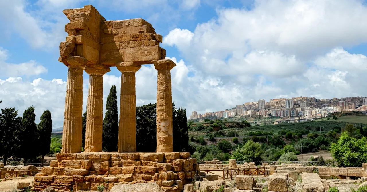 Dimissioni Minio dalla Fondazione Agrigento 2025: Polemiche e Critiche