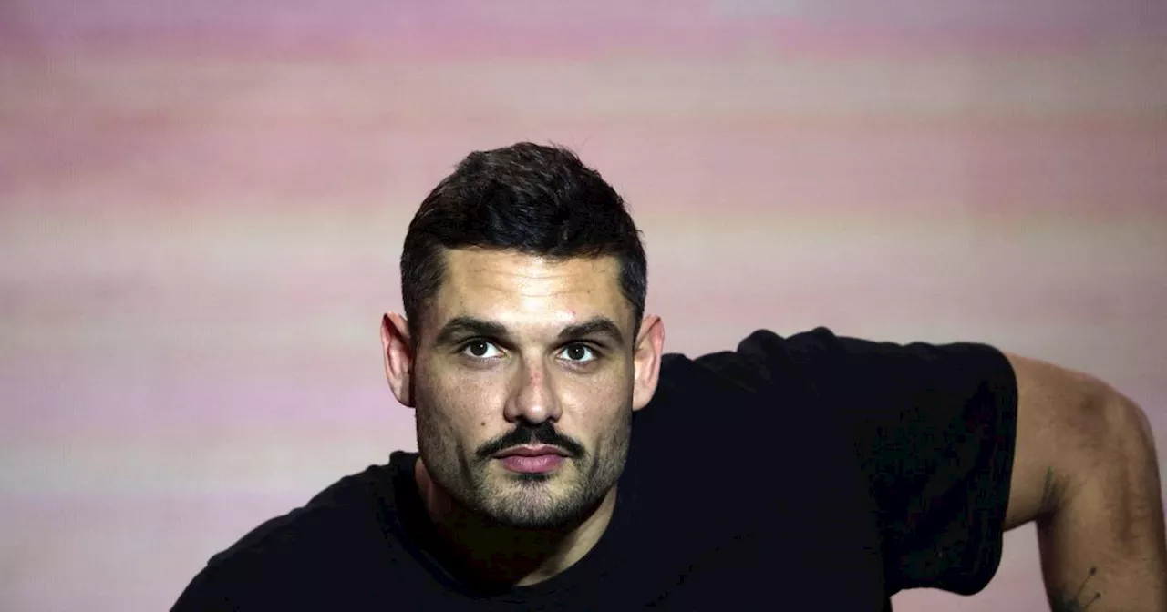 Florent Manaudou bientôt dans Danse avec les stars : sa chérie Lola le charrie déjà sur ses performances !