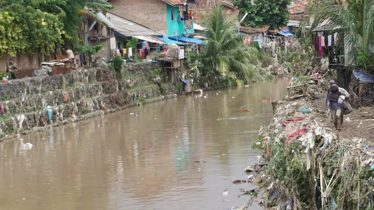 Cuaca Ekstrem Mengintai Lampung, Modifikasi Cuaca Diperpanjang 