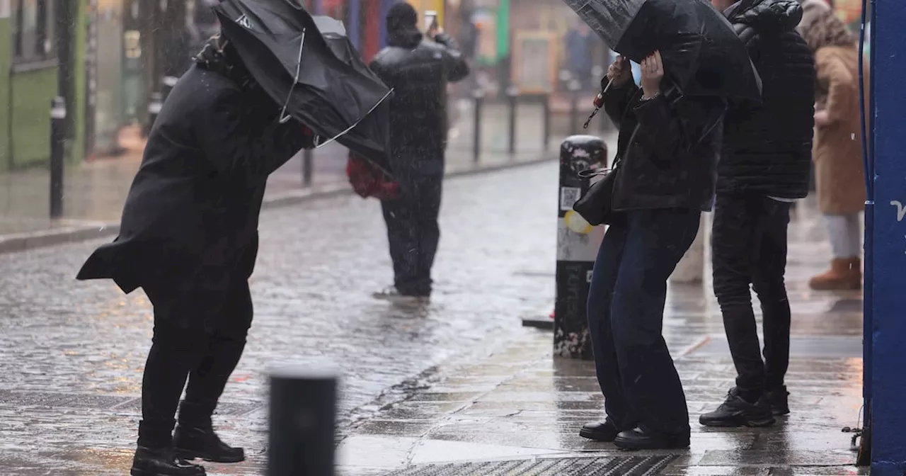 Ireland weather: Met Éireann issue new wind and rain warnings as 300,000 properties remain without power