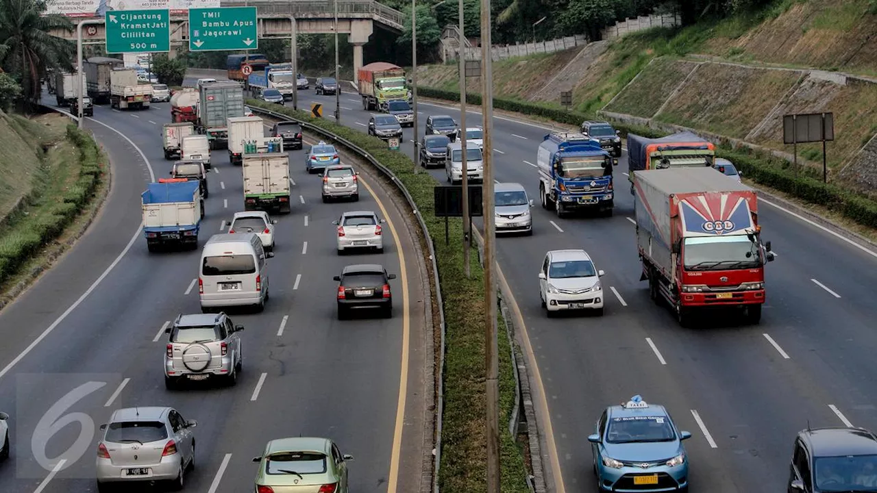 Lonjakan Lalu Lintas di Gerbang Tol Utama Selama Libur Panjang Isra Mikraj dan Imlek 2025