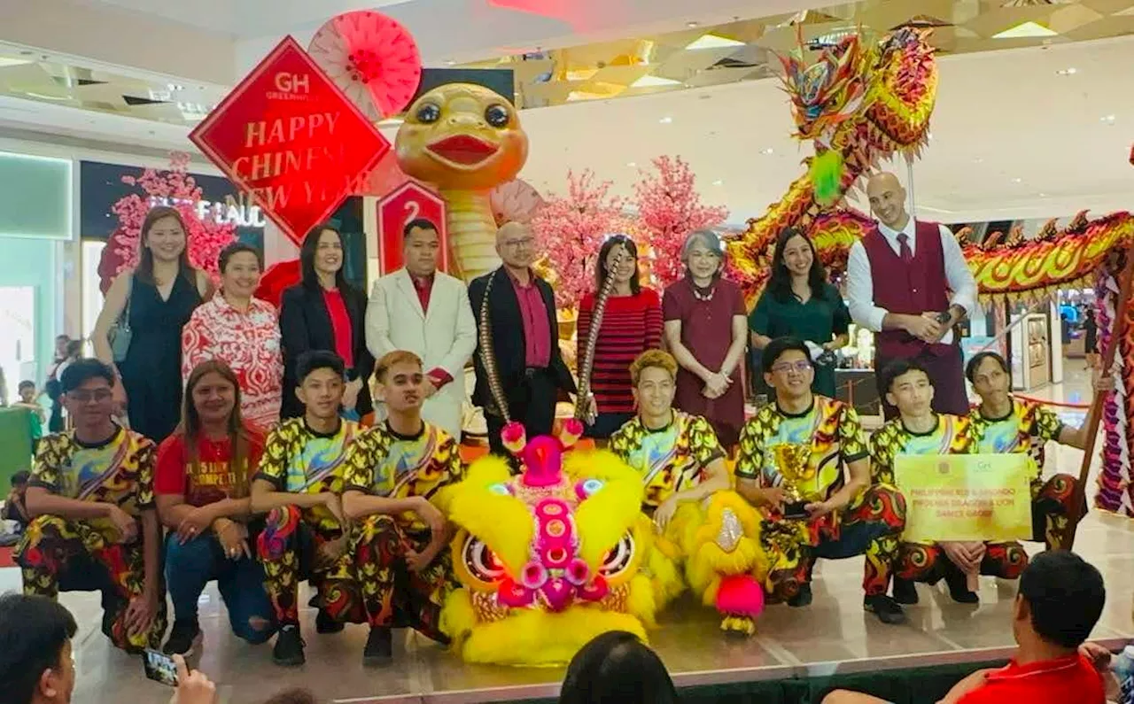 Rui/Binondo Phoenix Dragon Lion Dance Group Wins at Greenhills Mall Competition