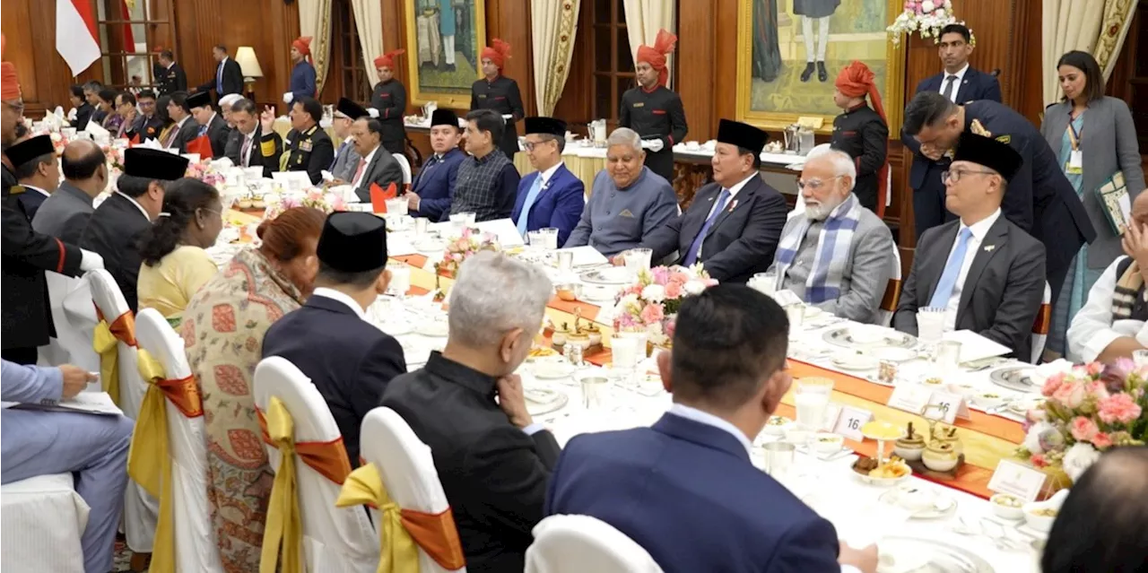 Momen Hangat Prabowo Dijamu Makan Malam Presiden India, Duduk di Samping Perdana Menteri Modi