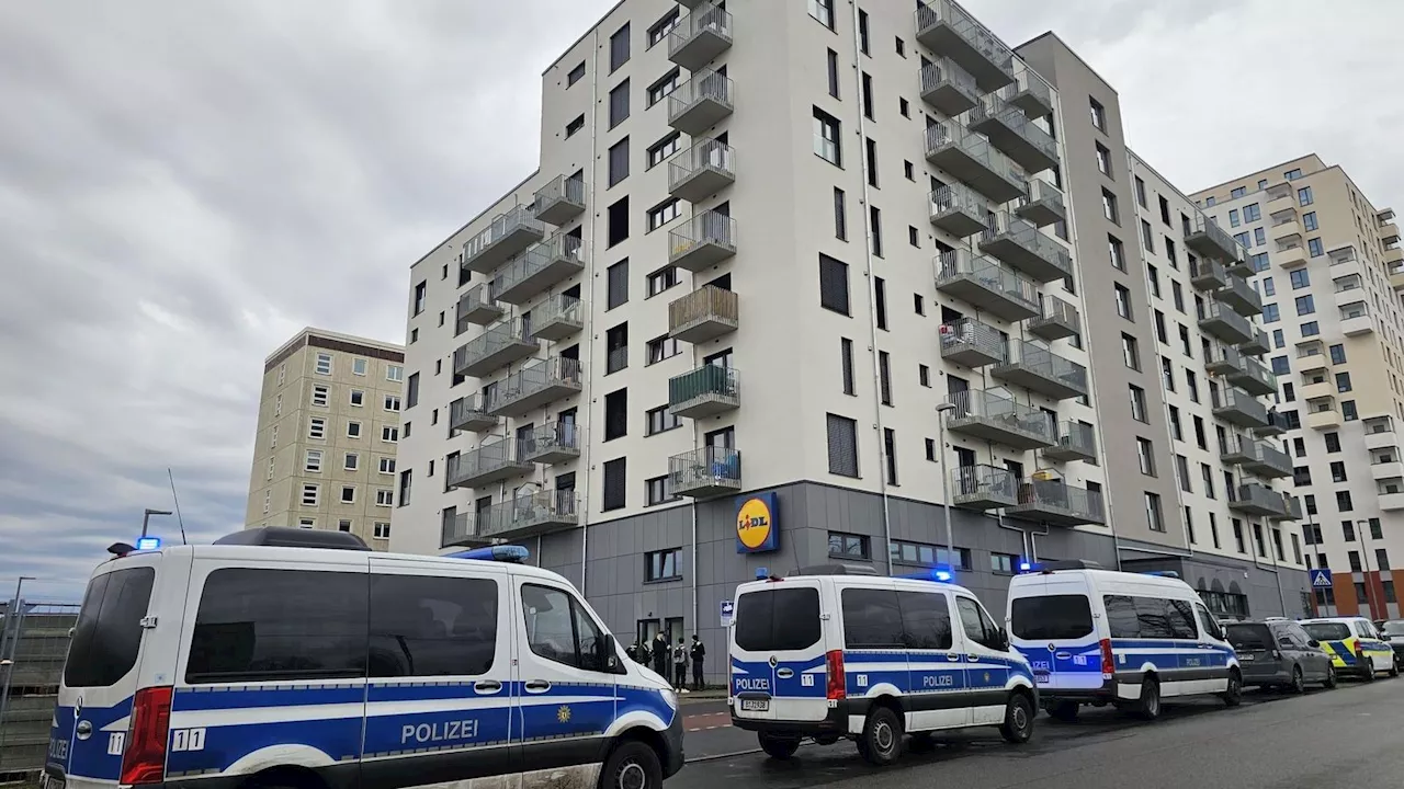 Tötungsdelikt in Marzahn: Frau war 27 Jahre alt