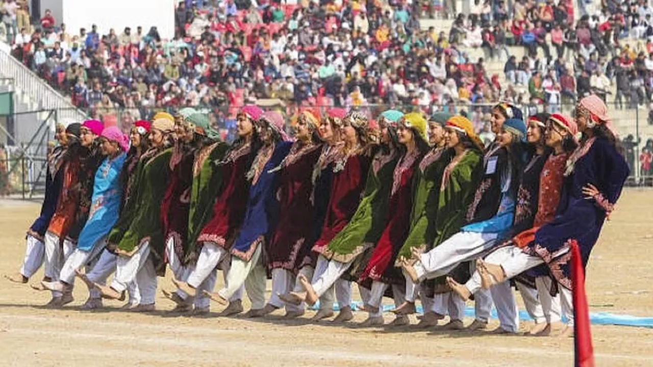 76वां गणतंत्र दिवस: कर्तव्य पथ पर शानदार परेड और देशभर में उत्साह