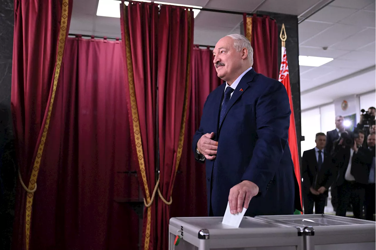 Lukashenko Projected to Win Belarus Election, Extending Rule to Over 30 Years