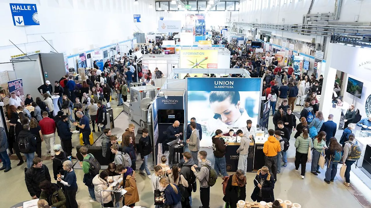 Rekordbeteiligung an der Dresdner Messe 'KarriereStart'