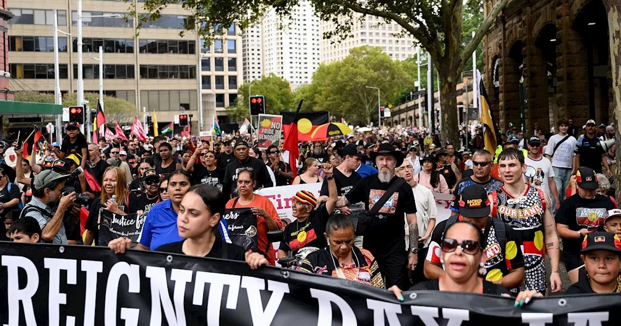 Australia Day Proteste: Ureinwohner fordern Wandel am Nationalfeiertag