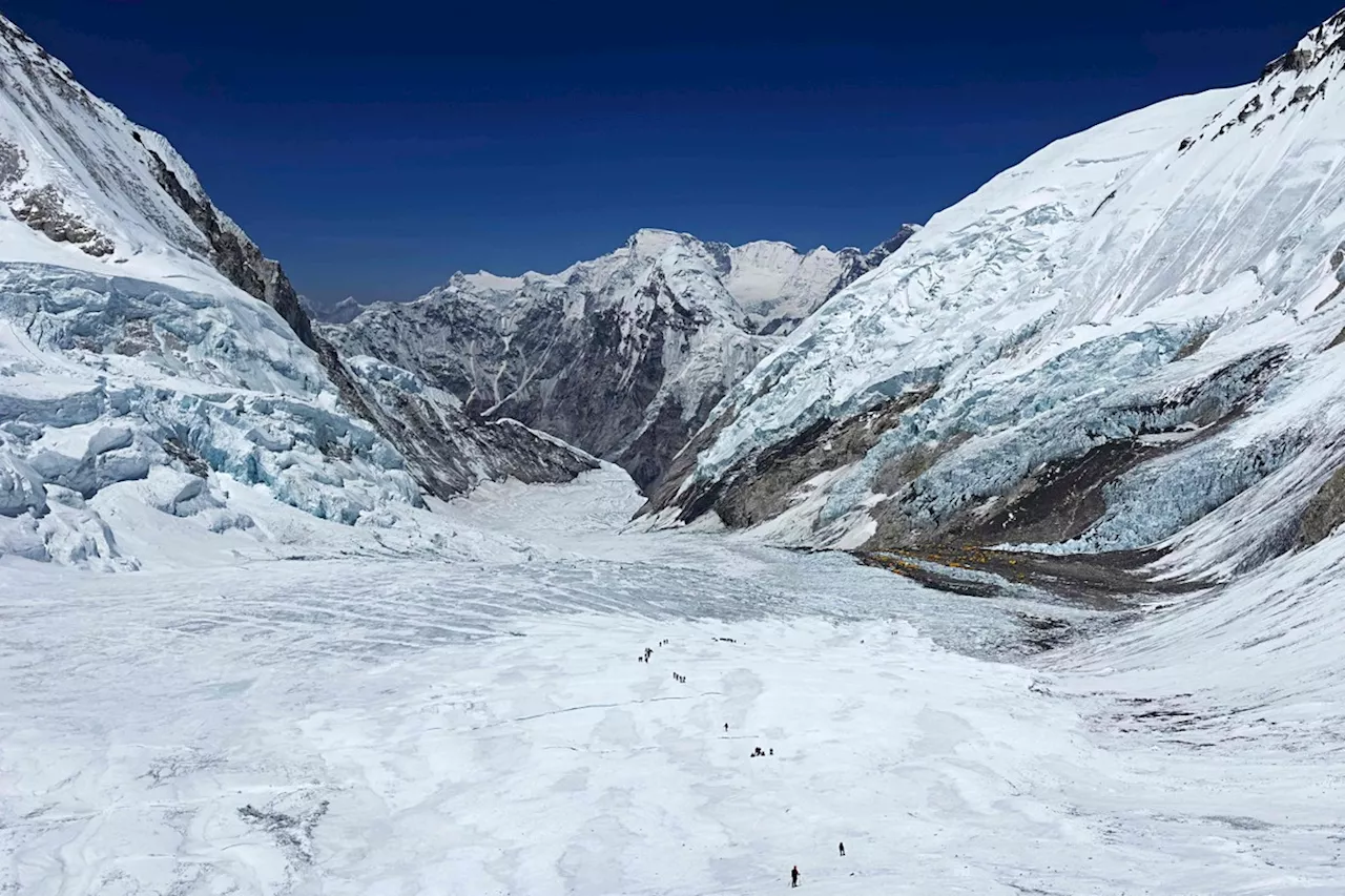 As Montanhas Crescem: Forças Geológicas Detém a Chave para o Ascenso do Everest e Outras Cadeias