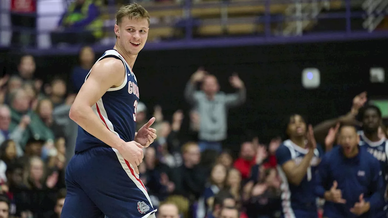 Gonzaga Bulldogs Dominate Portland Pilots in Gregg's Stellar Performance