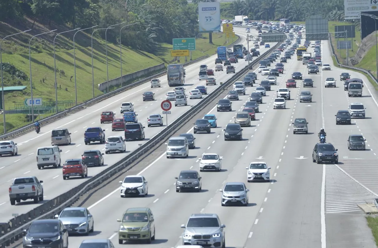 Smart Lanes Activated to Combat Traffic Surge During Chinese New Year in Malaysia