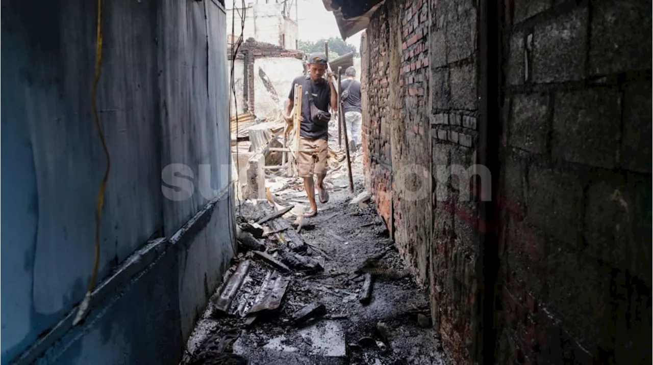 Pelindo Bantu Korban Kebakaran Kemayoran