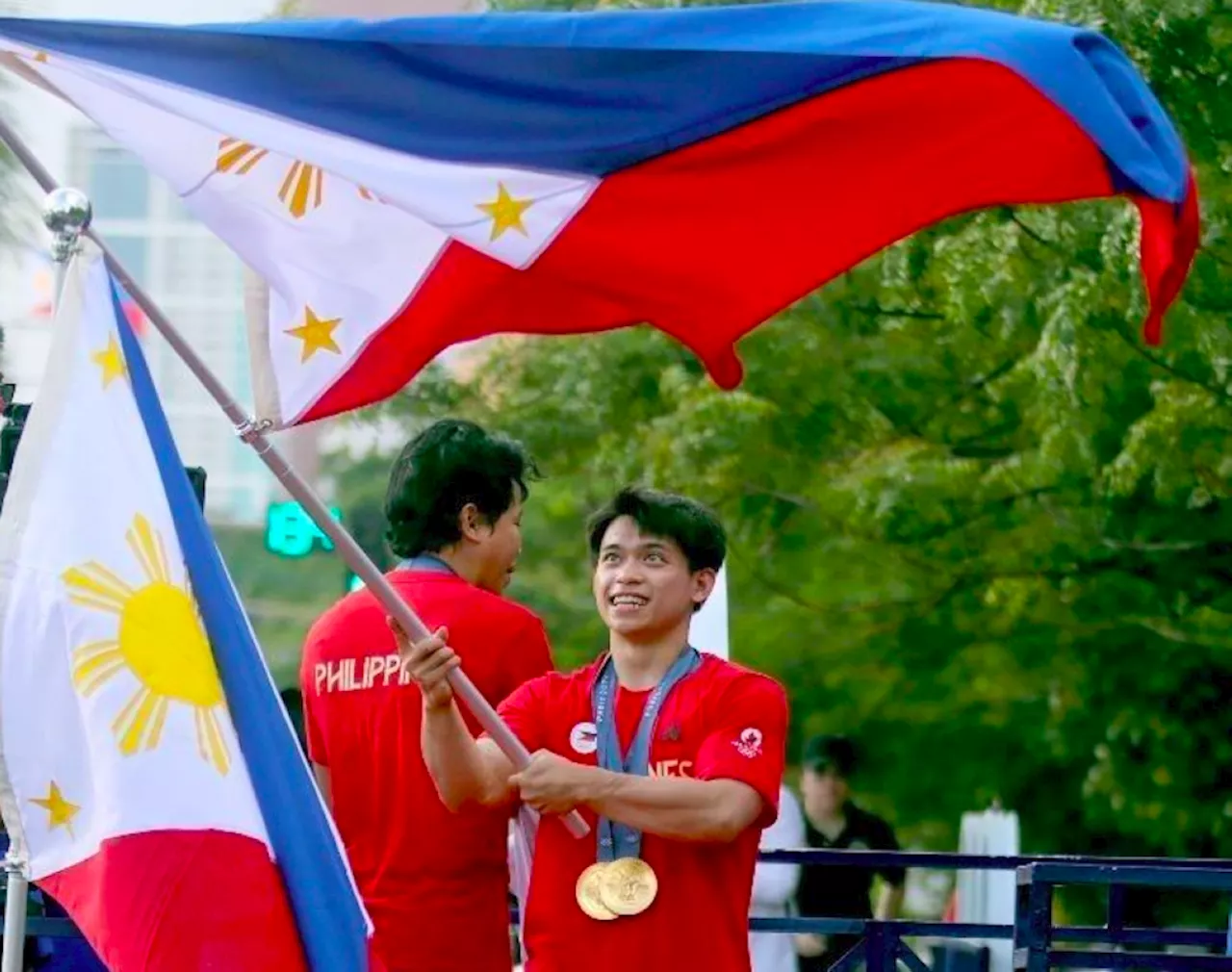 Carlos Yulo to be Crowned 2024 SMC-PSA Athlete of the Year