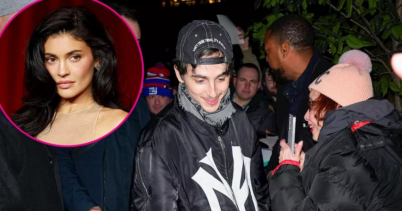 Timothée Chalamet Hosts and Performs on 'Saturday Night Live' With Kylie Jenner in Attendance