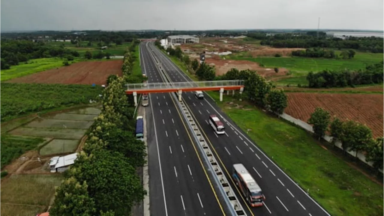 Pengelola Tol Cipali Buka Suara Soal Maraknya Mobil Pecah Ban gara-gara Lubang