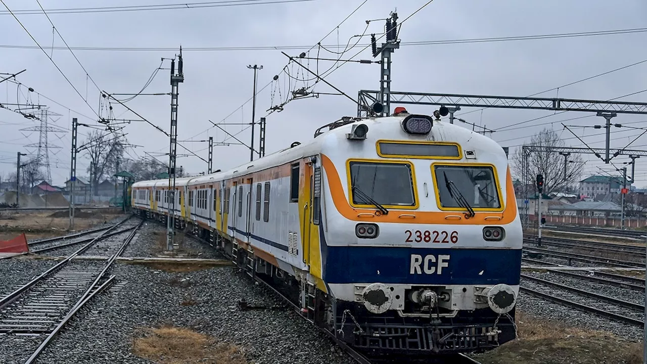 RRB NTPC Admit Card 2025: डाउनलोड कैसे करें और परीक्षा से जुड़ी जानकारी