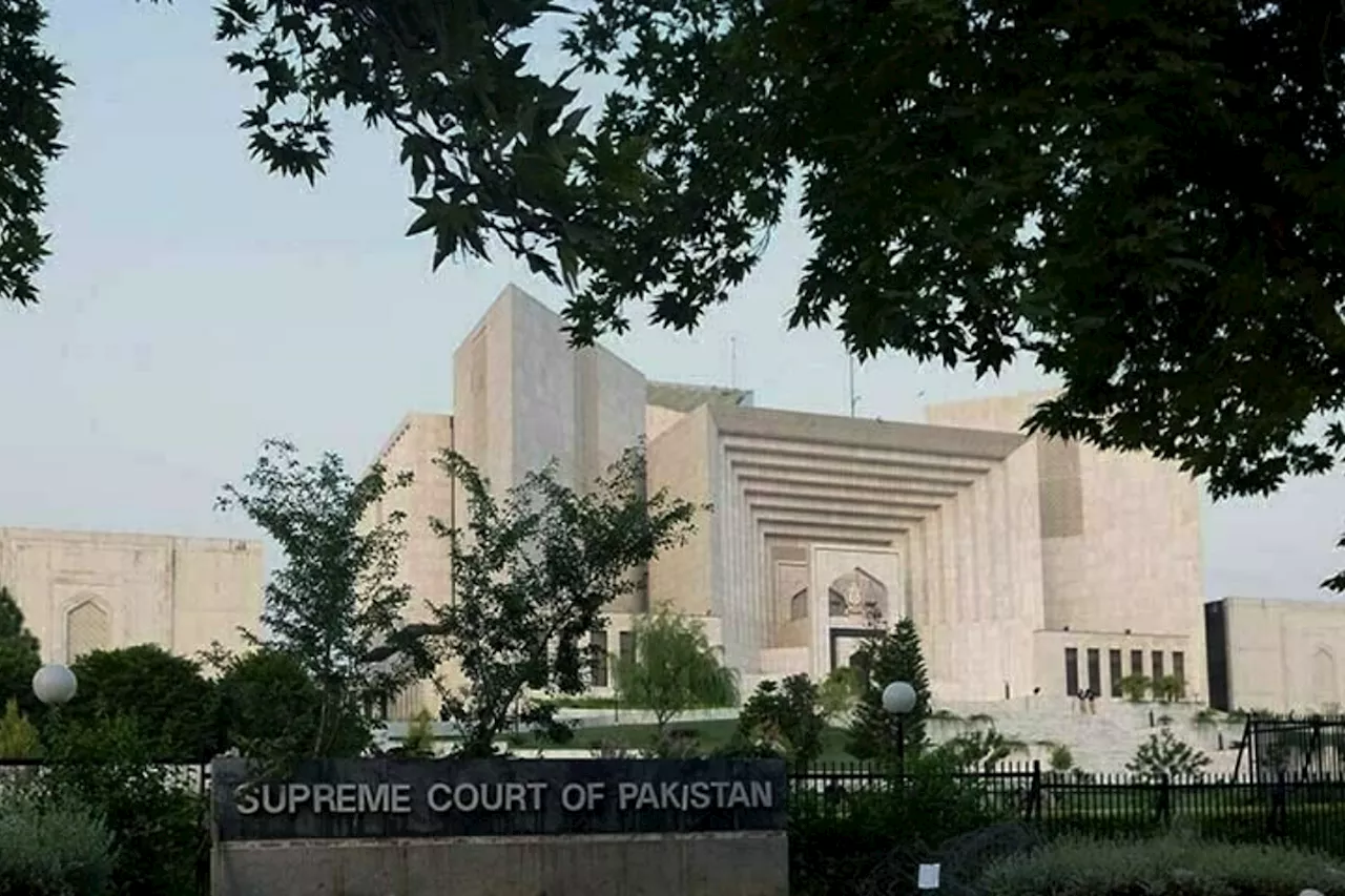 SC withdraws contempt of court notice against Additional Registrar