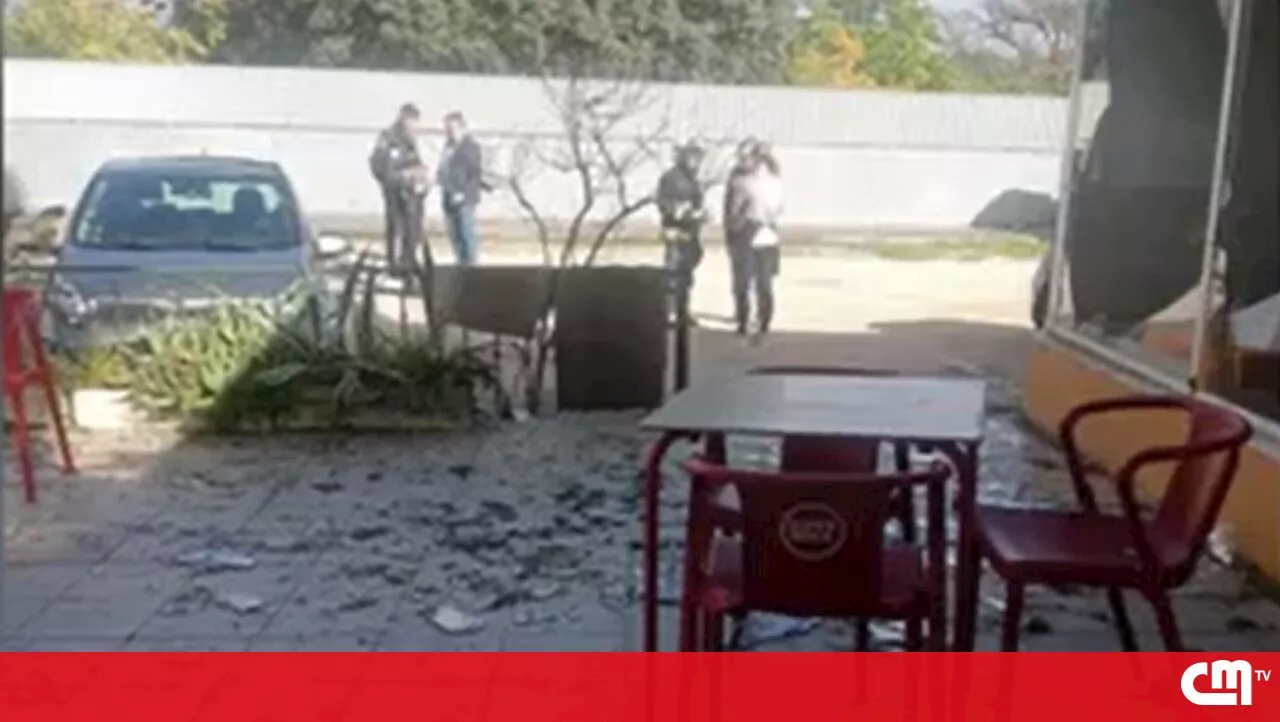 Derrocada de Prédio em Torres Novas causa Ferido