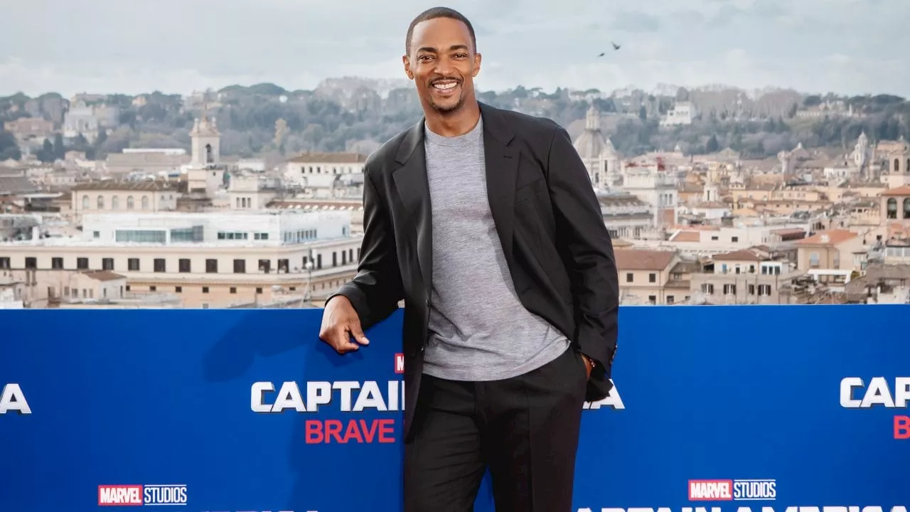 Captain America Brave New World, Anthony Mackie a Roma: 'Mi godo ogni momento'