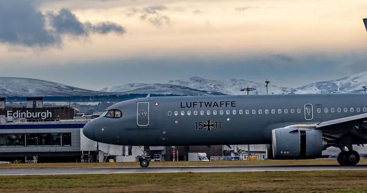 German Luftwaffe Plane Lands in Edinburgh, Captured by Plane Spotters