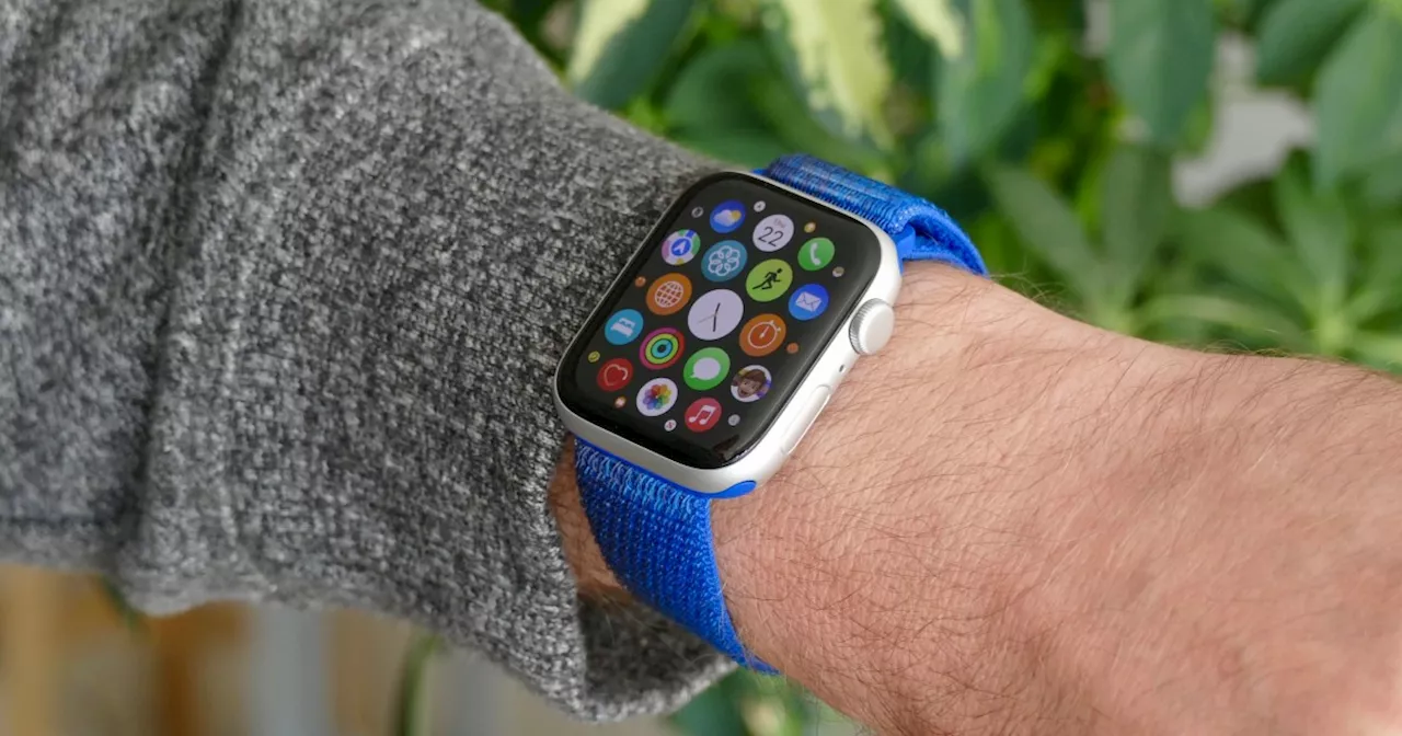 Apple Watch SE 2 Deal: Save $50 at Amazon