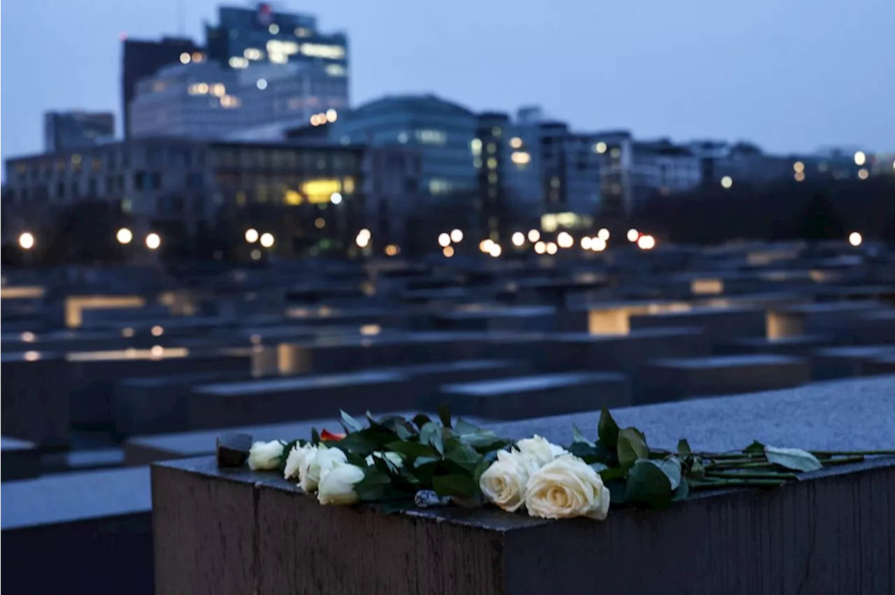 Conmemoración del 80º aniversario de la liberación de Auschwitz: Duda recuerda a las víctimas