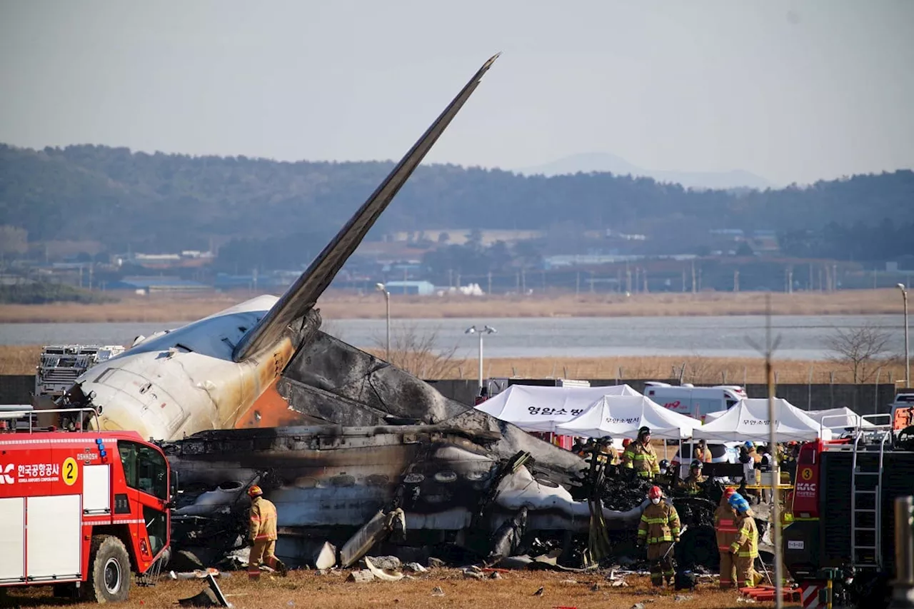 Caja negra del avión del Jeju Air dejó de grabar 2Km antes del accidente; cinta no guardó colisión en la pista