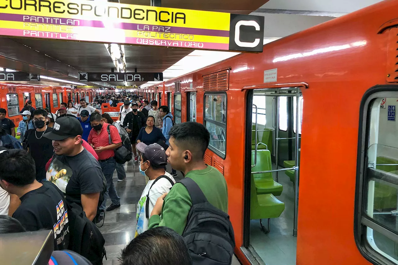 Hombre armado es detenido en la estación Pantitlán del Metro; hay un policía herido tras forcejeo