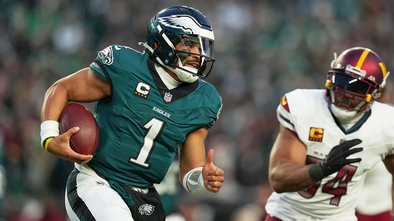 Jalen Hurts' Agent Fires Back at 'Pretty Privilege' Remark After Eagles' NFC Championship Win