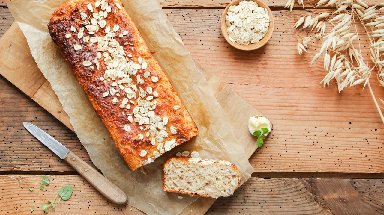 Einfaches Haferflocken-Quark-Brot Rezept - Ohne Mehl und Hefe!