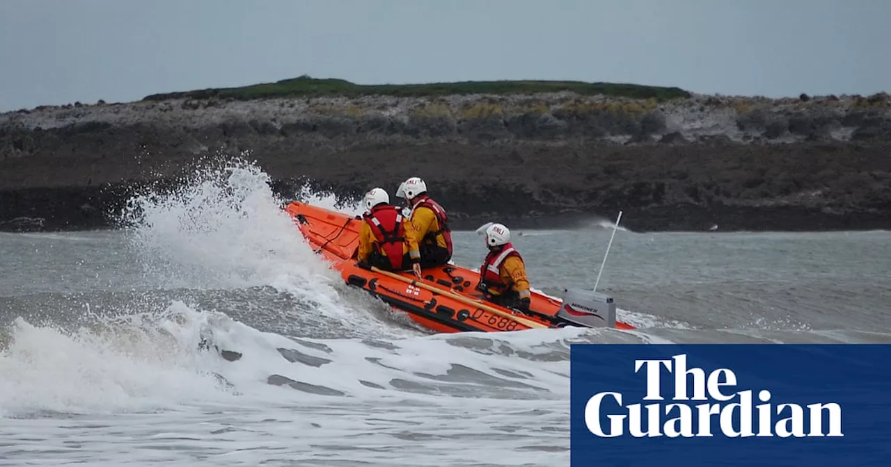 Students Rescued From Worms Head Island by Lifeboat