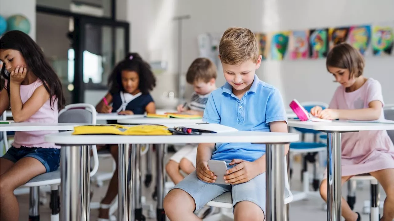 Lernumgebung verbessern - An diesen Schulen gibt es bald ein Handy-Verbot