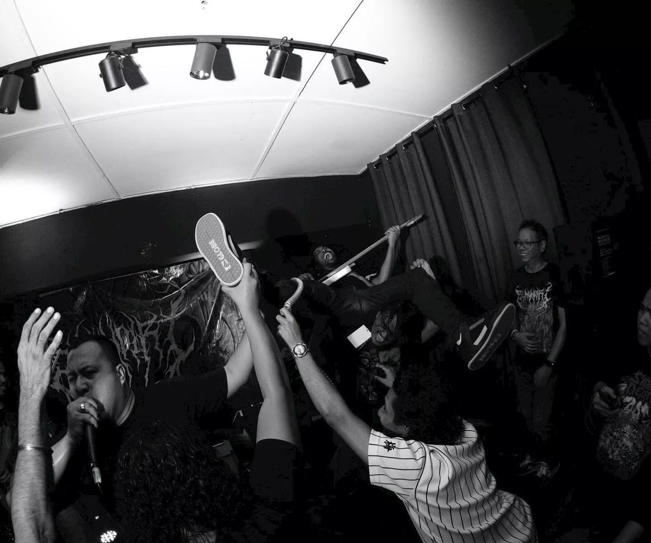 Bunuhdiri: Local Death Metal Shattering Boundaries And Eardrums
