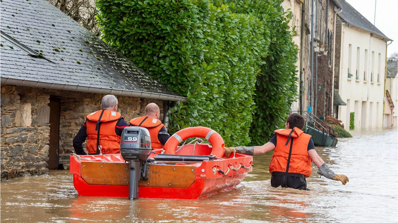 Storm Herminia Brings Chaos and Flooding to the UK