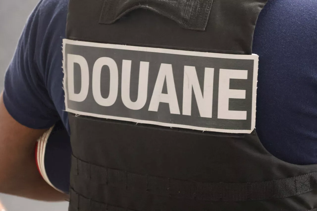 Record de saisie de fonds à l'aéroport de Beauvais : un voyageur sur le point d'embarquer pour la Jordanie arrêté avec 85 000 euros