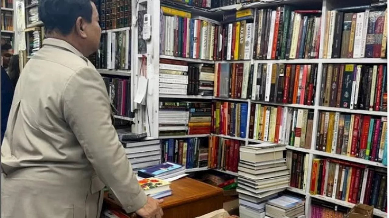 Prabowo Subianto Mampir ke Toko Buku Langganannya di India, Gibran Rakabuming Dicolek Warganet