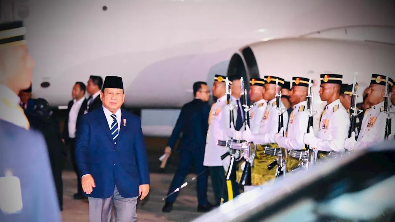 Presiden Prabowo Terima Penghargaan D.K I Johor dari Kesultanan Johor