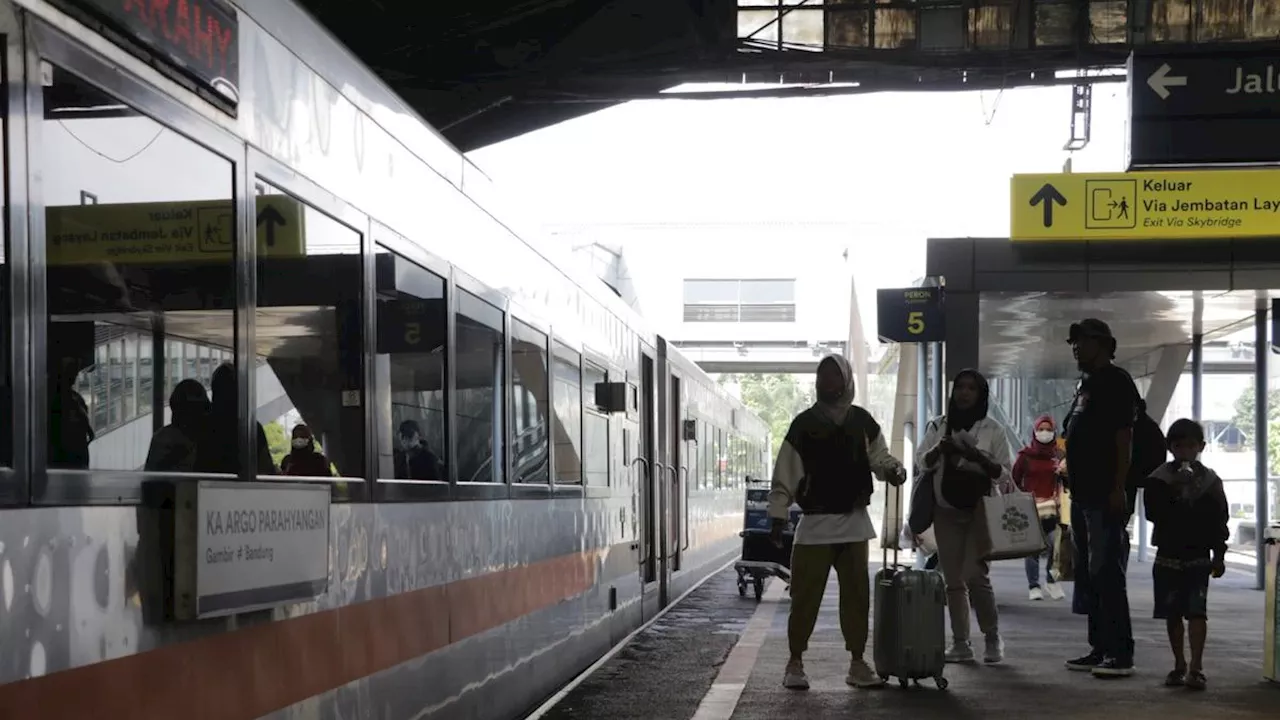 PT KAI Daop 2 Bandung dan LRT Jabodebek Siapkan Layanan Ekstra Selama Libur Panjang Peringatan Isra Miraj dan Tahun Baru Imlek