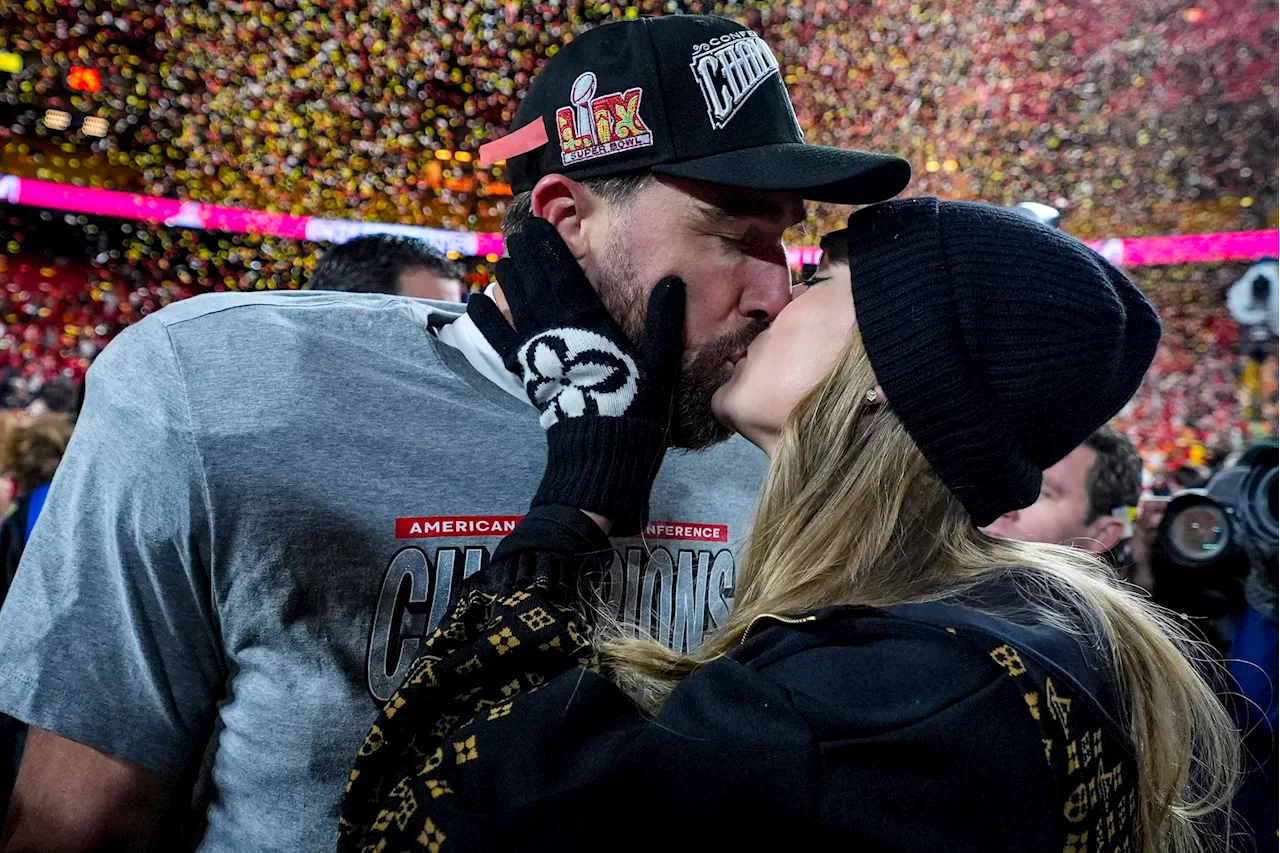 Taylor Swift Cheers on Boyfriend Travis Kelce as Chiefs Advance to Super Bowl