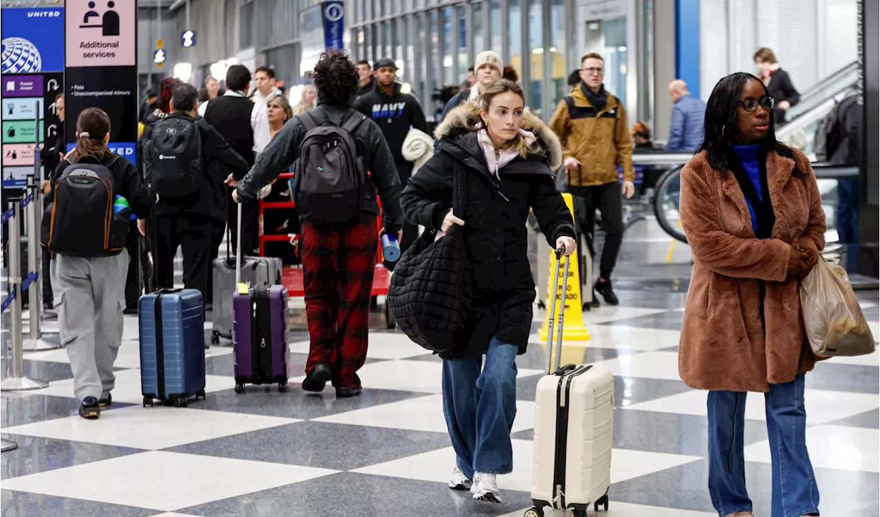 Airlines Face Capacity Constraints, Pushing Up Airfares