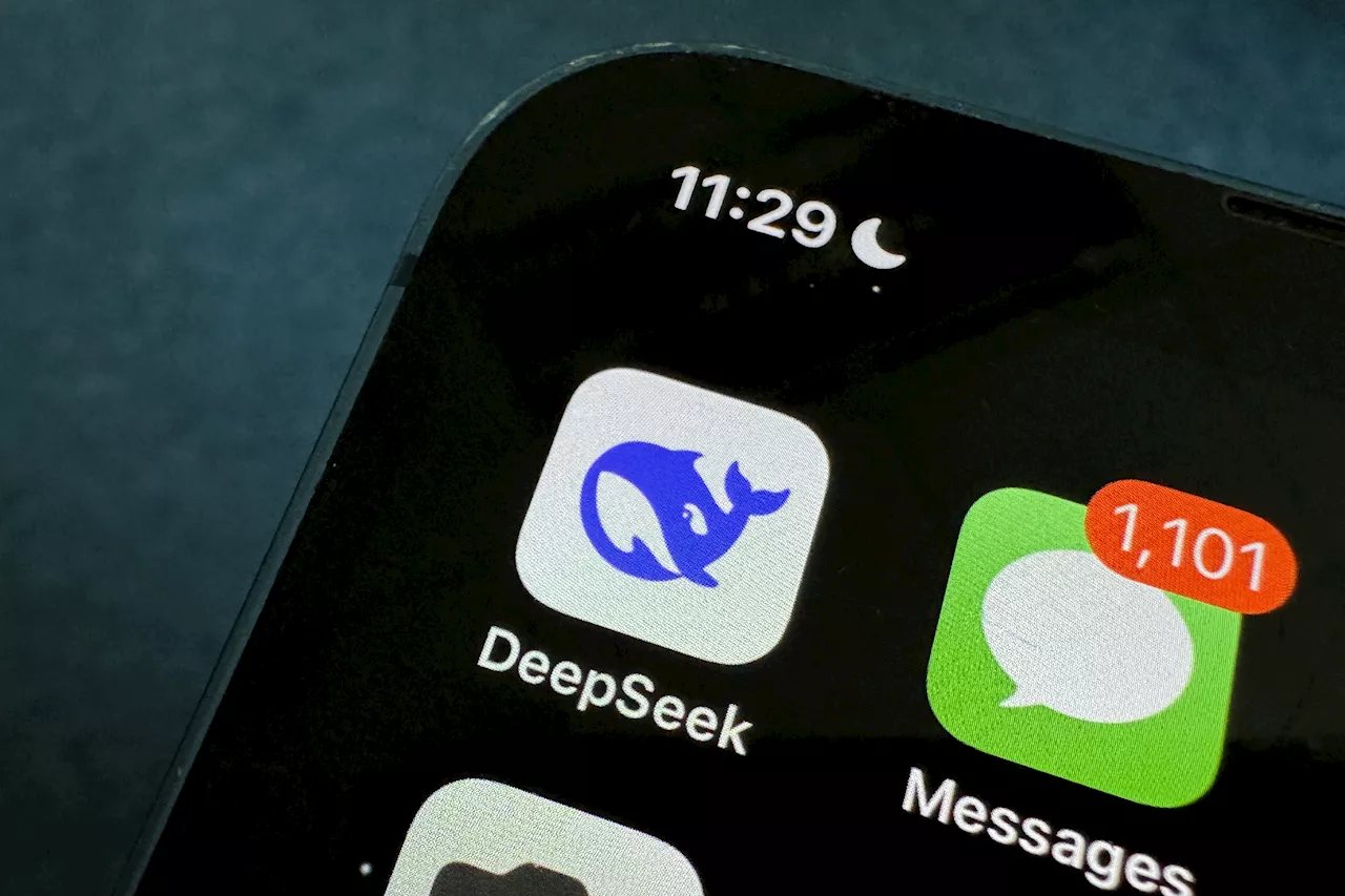 Chinese AI Tool DeepSeek Surpasses ChatGPT in US App Store