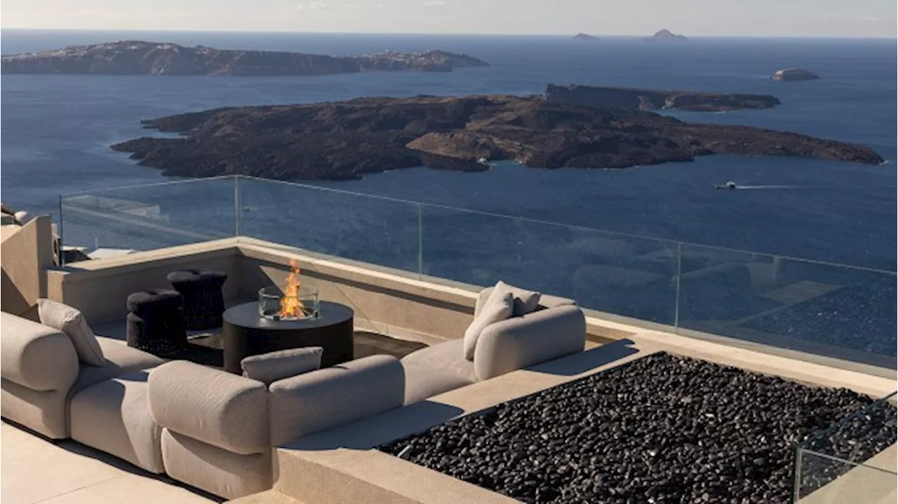 Mandarin Oriental Unveils Villa Aegean: A Modern Sanctuary in Santorini