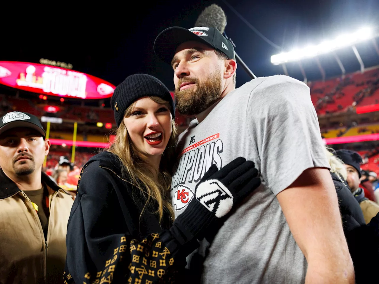 Taylor Swift Cheers on Travis Kelce as Kansas City Chiefs Triumph Over Buffalo Bills