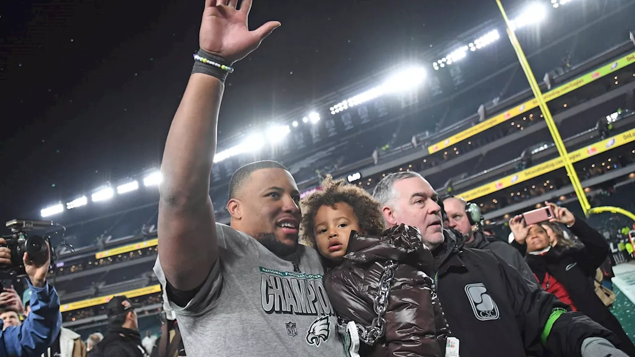 Saquon Barkley's gf Anna Congdon slays schoolgirl fit with kids in Eagles NFC victory