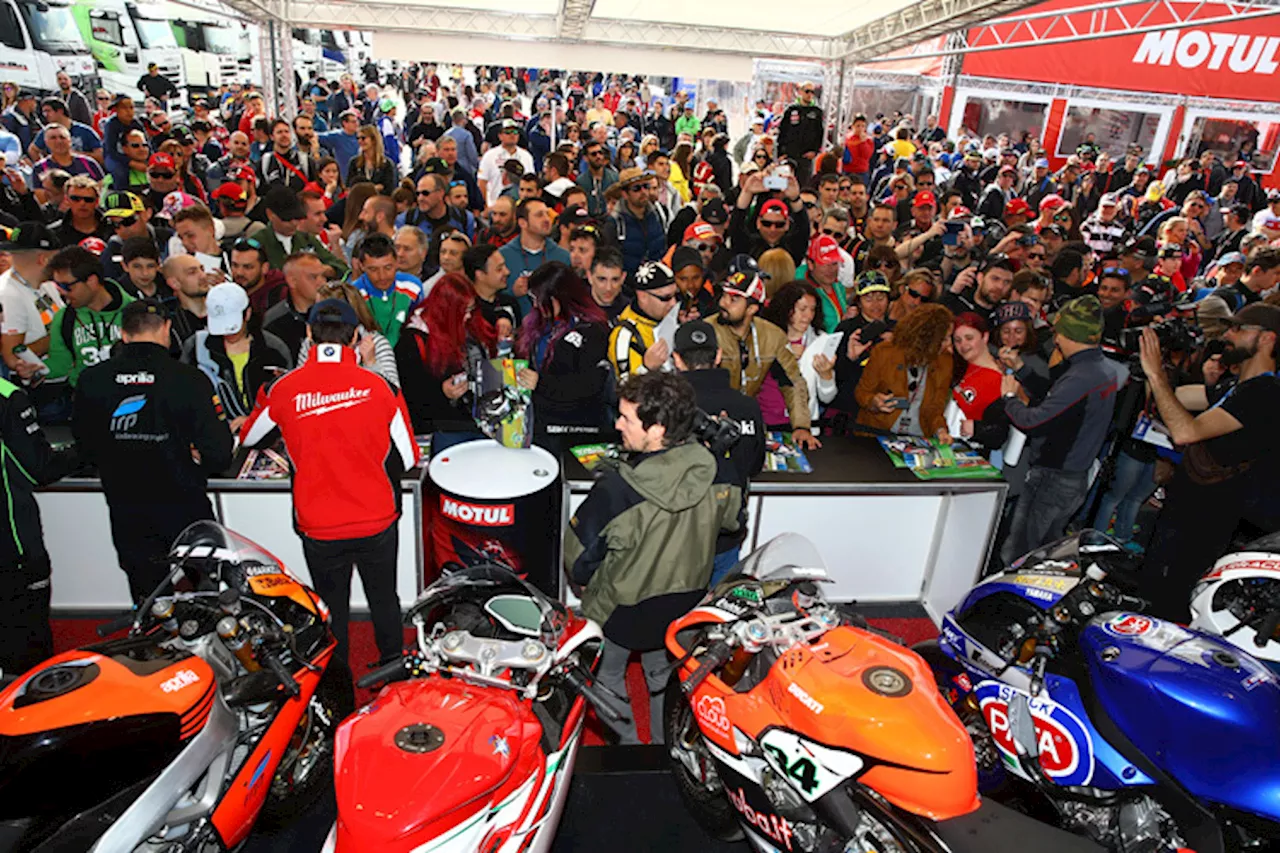 Superbike WM: Paddock-Show für Fans und Fahrer