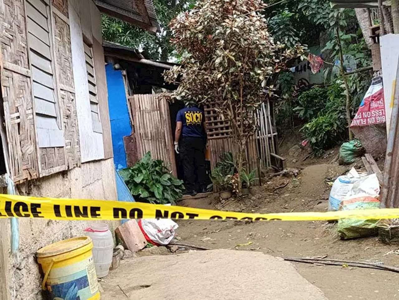 Pa hacks to death partner, 2 kids in Naga, Cebu