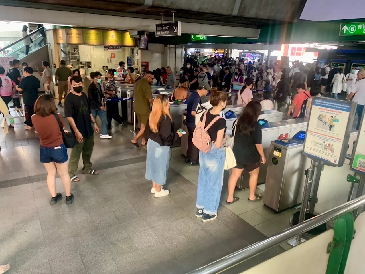 รถไฟฟ้าฟรี 'ลดฝุ่น' 2 วัน 1.55ล้านคน-เที่ยว