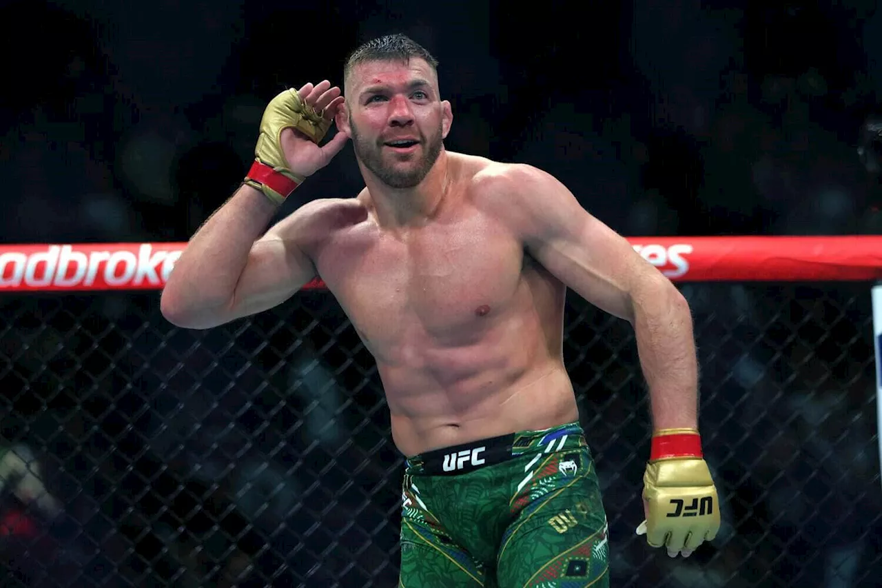 Du Plessis to Defend UFC Title Against Strickland in February