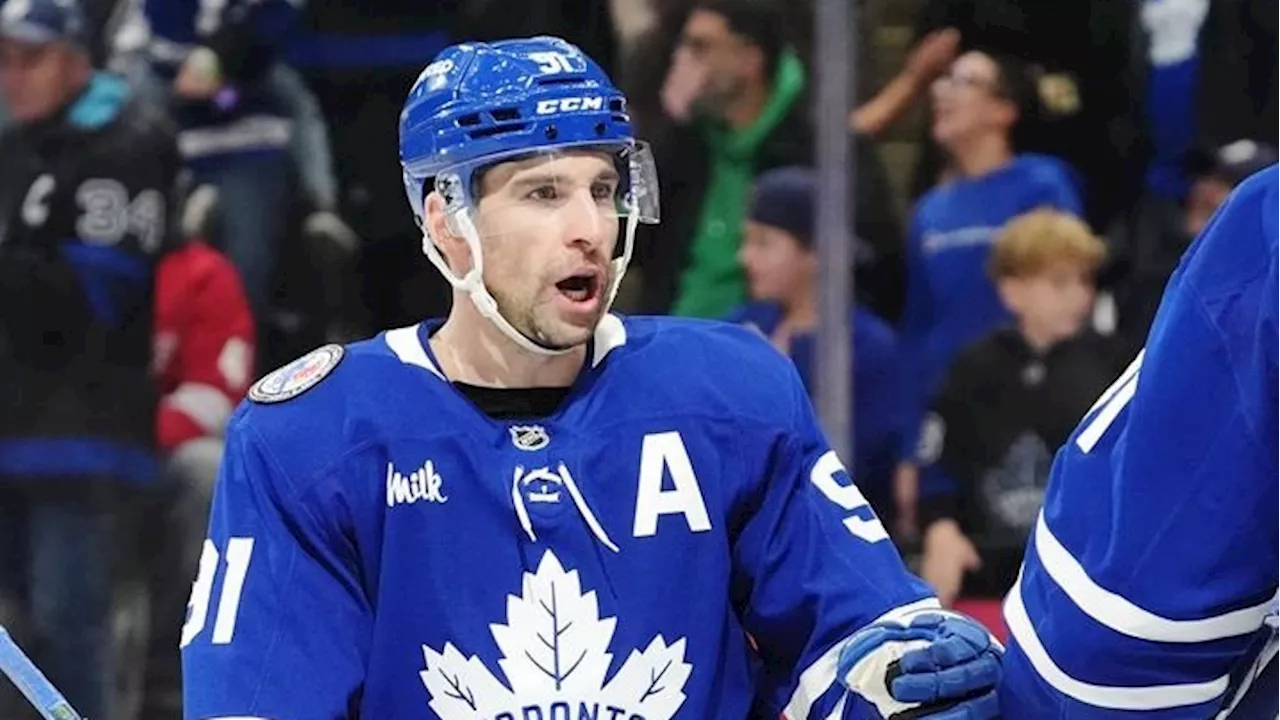 Leafs Captain Matthews Leads Team to Victory at Outdoor Practice